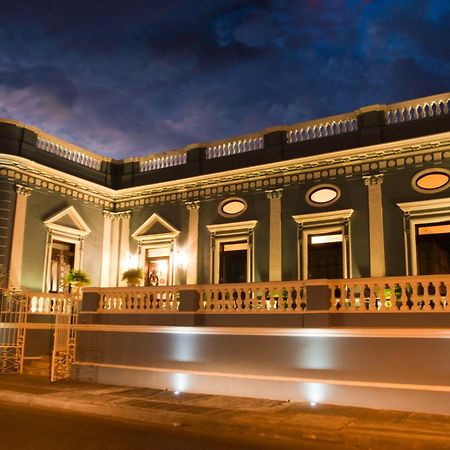 Casa Azul Monumento Historico Hotell Mérida Eksteriør bilde