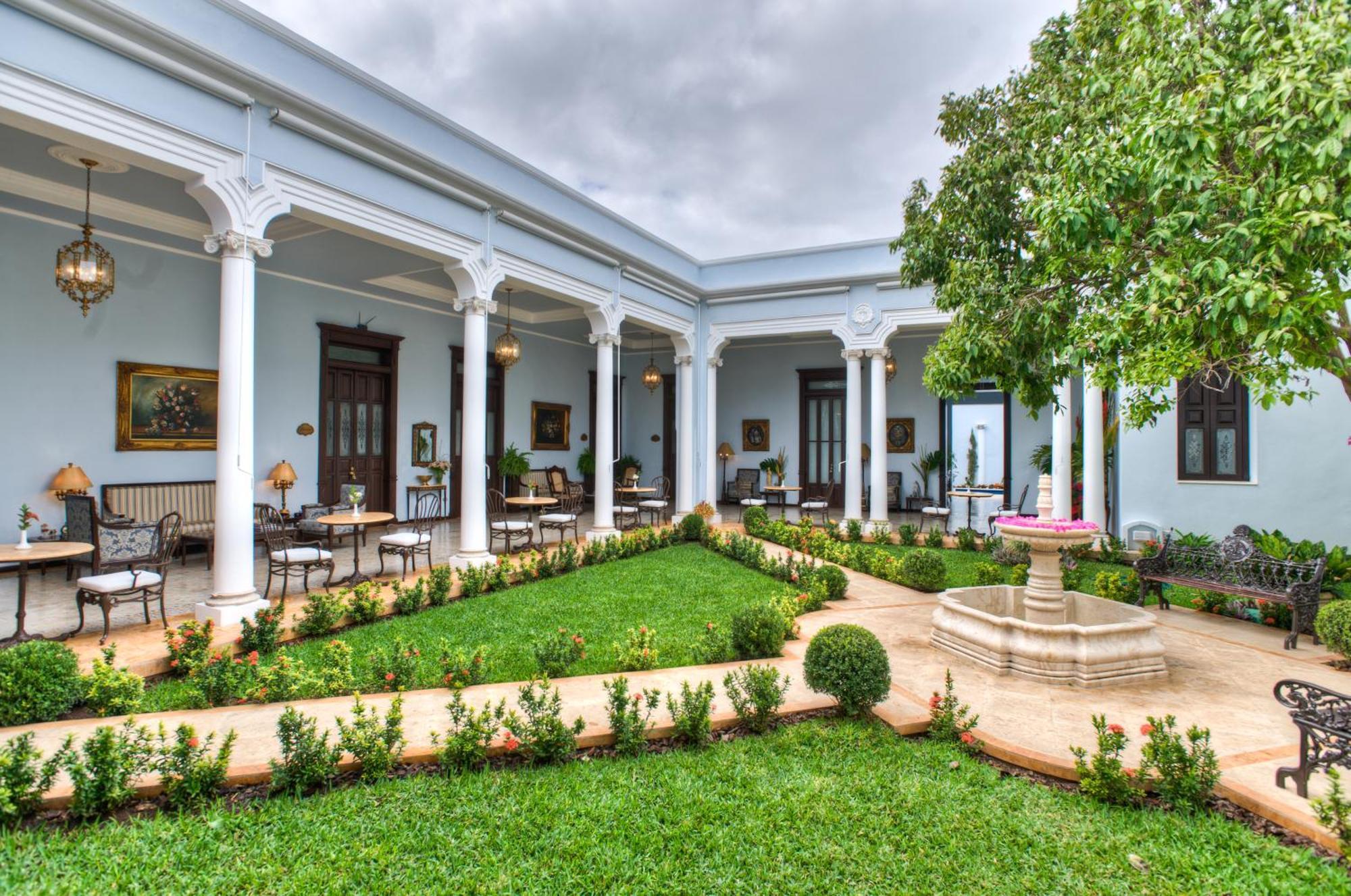 Casa Azul Monumento Historico Hotell Mérida Eksteriør bilde